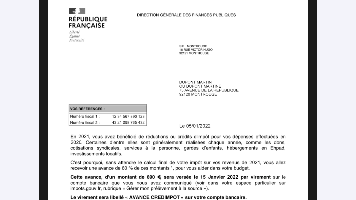 Capture d’écran partielle de l’application présentant l’année « 2022 » encadrée, au dessus des années 2021 et 2020