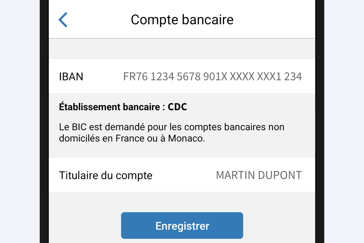 Capture d’écran partielle de l’application présentant la page « Compte bancaire ».