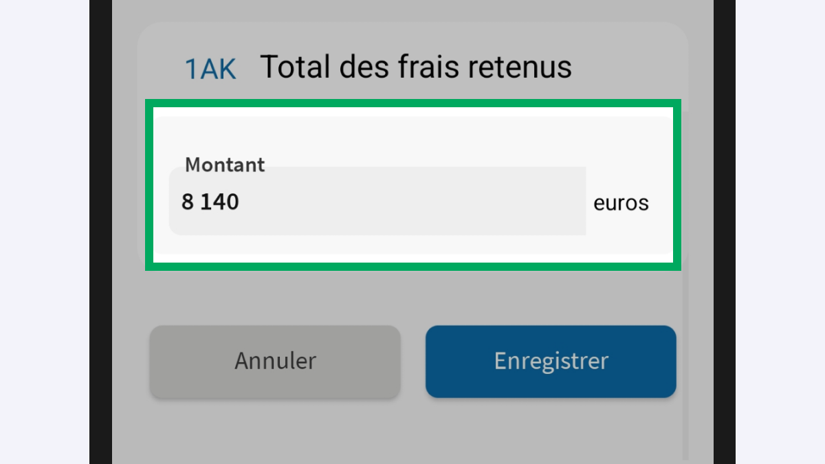 Capture d’écran partielle de l’application présentant
                    la page « Détailler les frais réels de Martin DUPONT ». Dans le bloc « 1AK Total des frais retenus », le montant est encadré avec le calcul automatique réalisé.